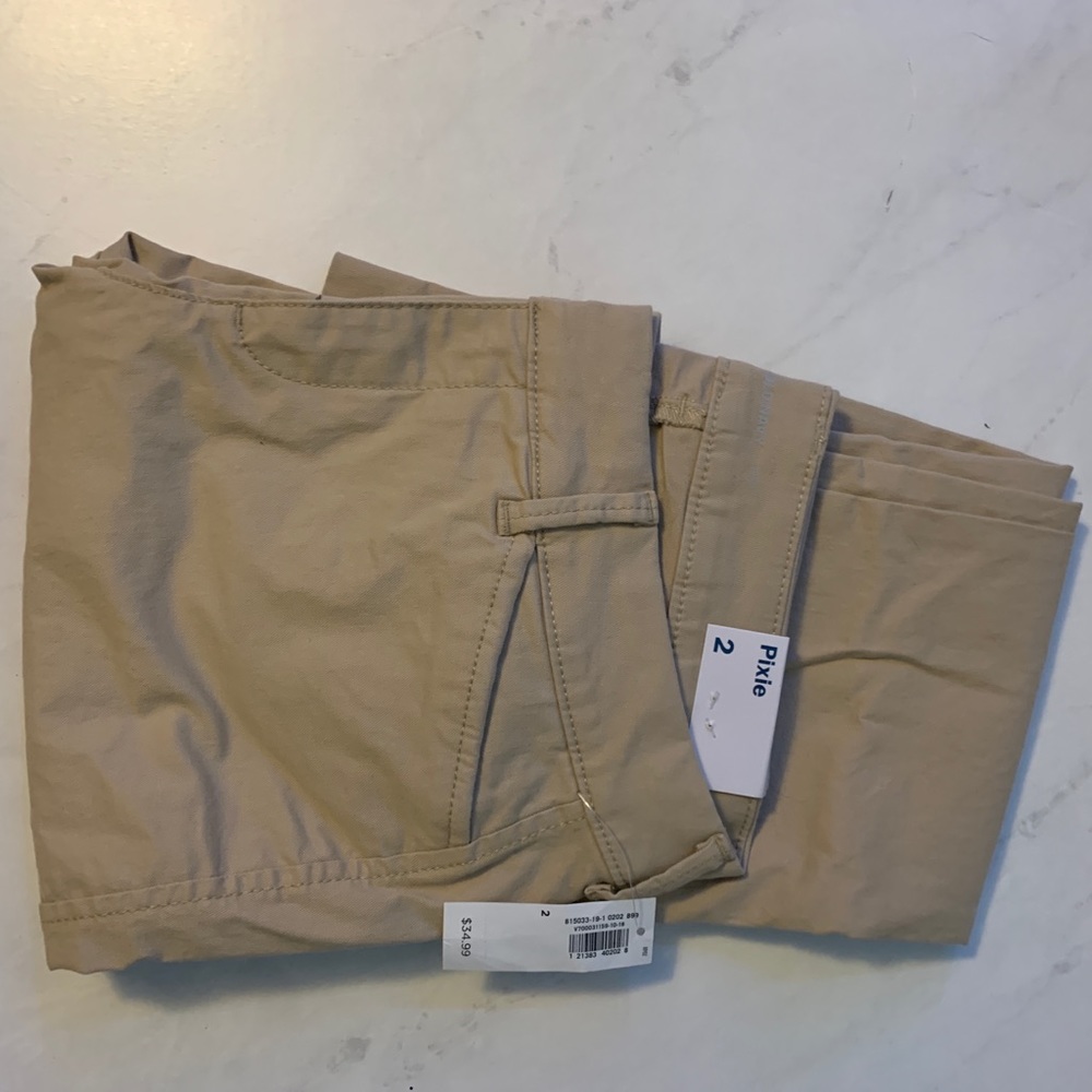 Women’s Khakis